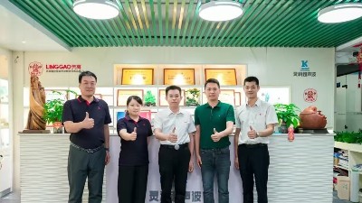 產(chǎn)學(xué)研促發(fā)展，廣科院教師一行蒞臨靈科超聲波交流