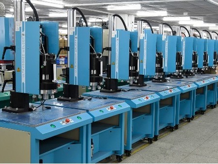 超聲波清洗——三分鐘幫您搞定眼鏡、首飾、手表的清洗難題